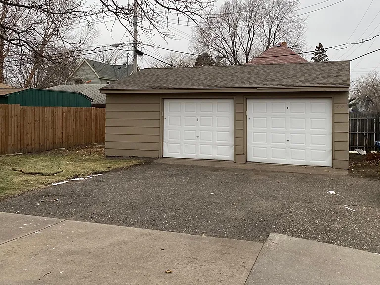 Private Garage Space (Right side). Comes with automatic remote opener!