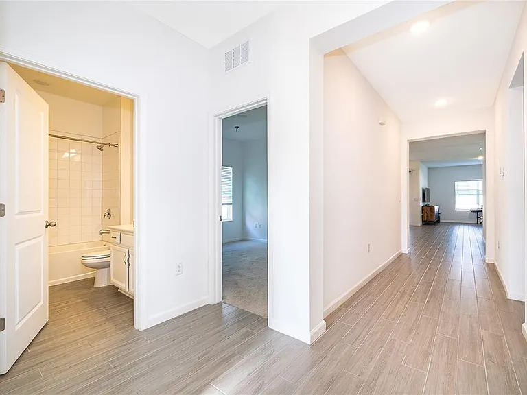 2366 White Cedar Way — Photo 4