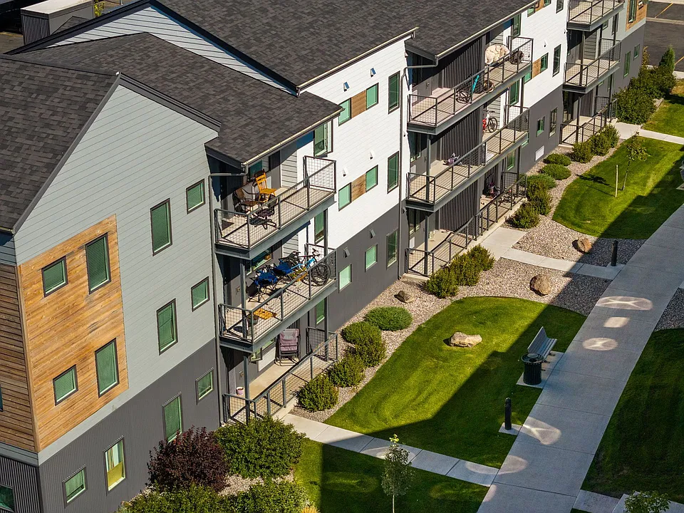 Creekside Apartments