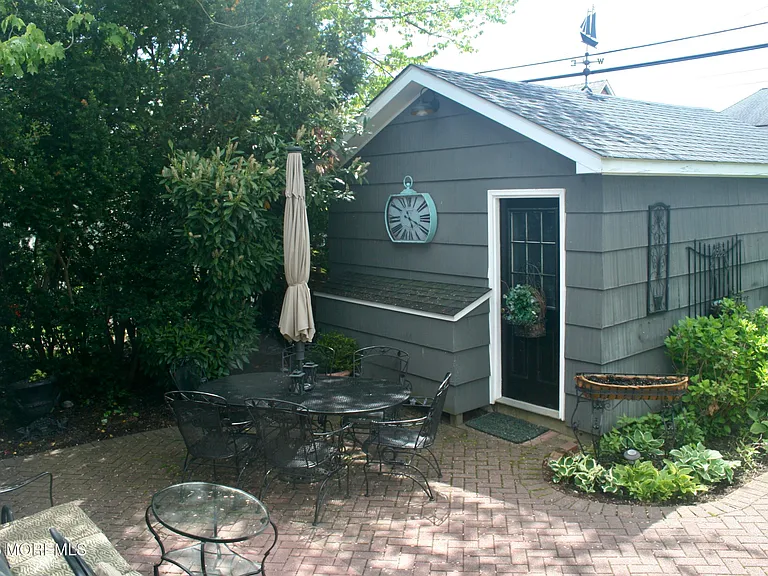 312 Boston Blvd — Photo 30