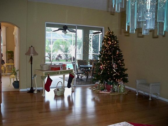 3rd image of 9212 Waterbird Dr