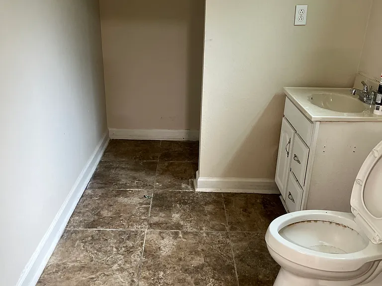 3564 Broxton Ln — Photo 6