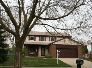 754 W Appletree Ln, Bartlett, IL