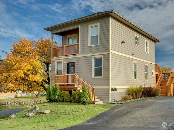 2107 S College Street, Seattle, WA 98144