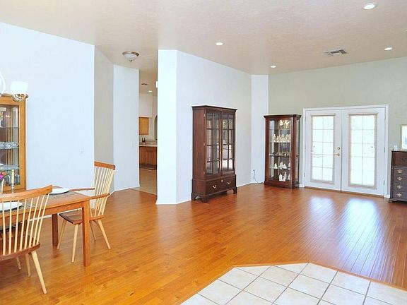 4th image of 11109 N Mountain Breeze Dr