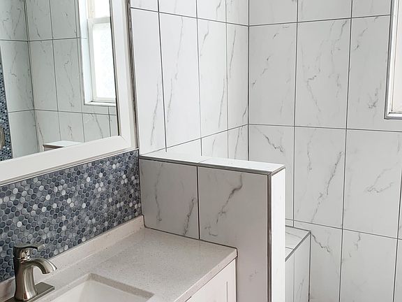 5th image of 2336 S Kostner Ave #2