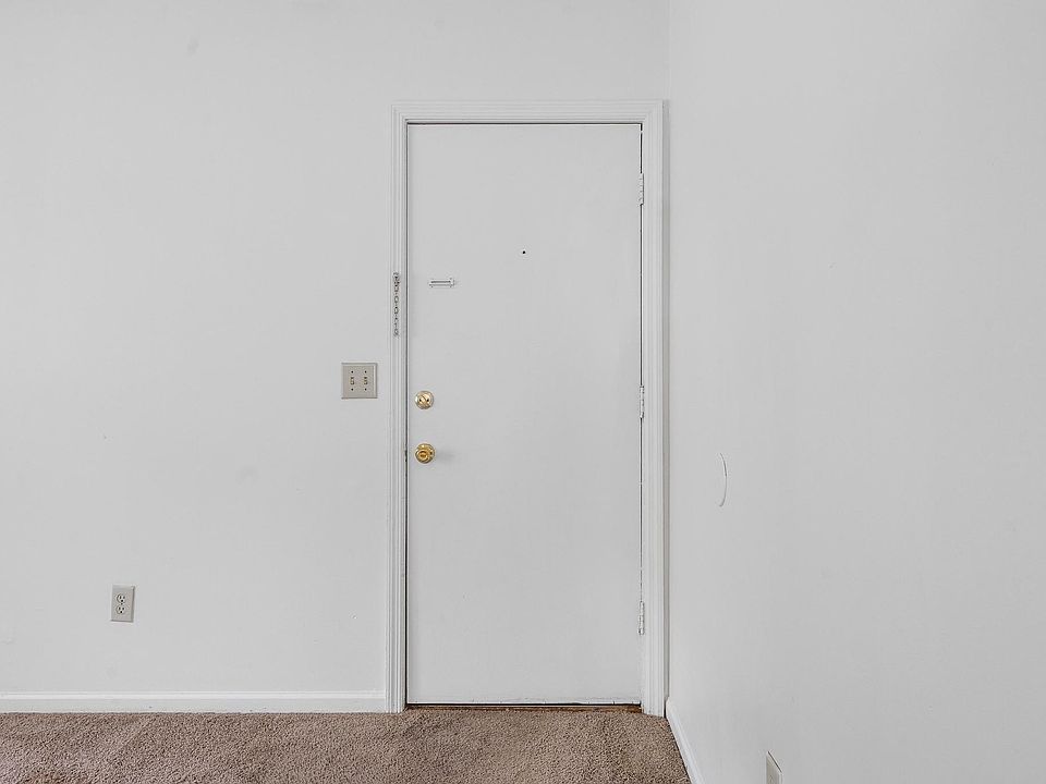 1st image of 3222 Athens Ave #3222D