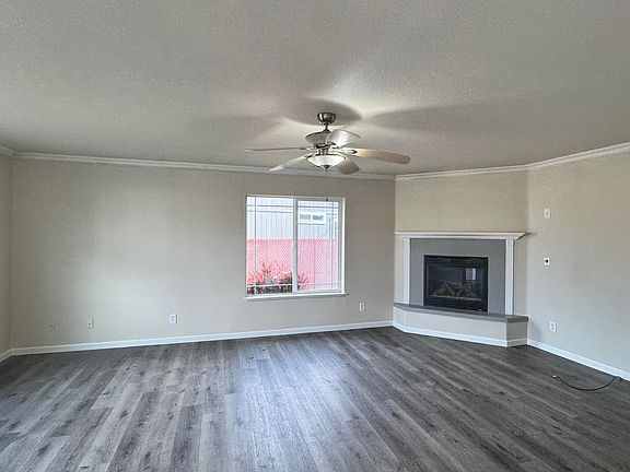 4th image of 3316 Paramont St