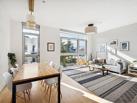 2nd image of 82 Guernsey St APT 3A