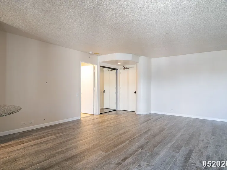 1212 Nuuanu Ave #2406 — Photo 8