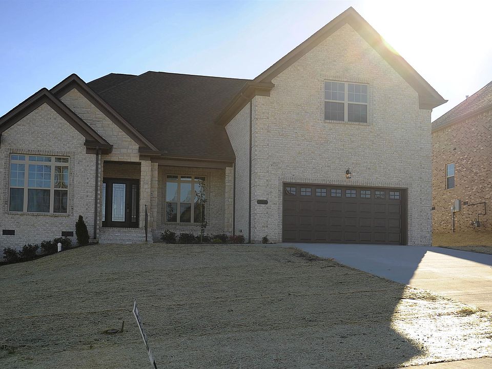 1st image of 711 Burgundy Ct