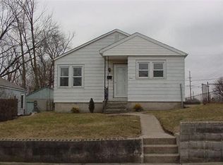 3 Huber Blvd, New Chicago, IN 46342