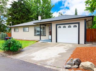 1054 NW Highland St, Roseburg, OR 97470