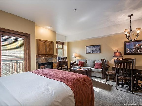 3rd image of 3720 Sundial Ct #B406