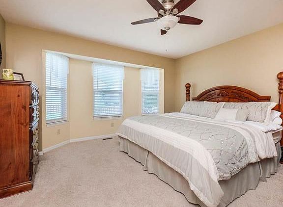 5th image of 70 N Camelot Dr