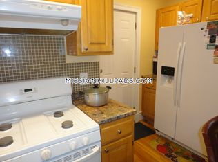 255 Walnut Ave APT 3, Boston, MA 02119