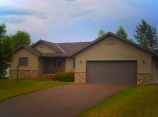 1050 N High Ct, Holdingford, MN 56340
