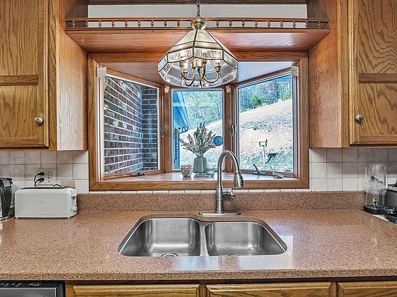 30th image of this home