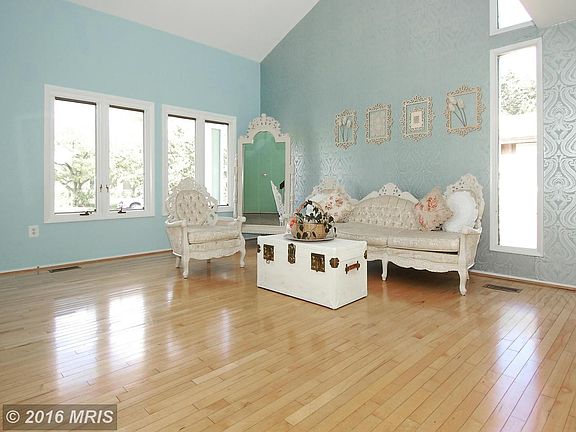 Light and Airy Living Room
