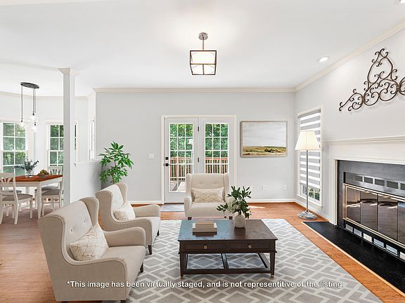 5th image of 5219 Oakbrook Dr