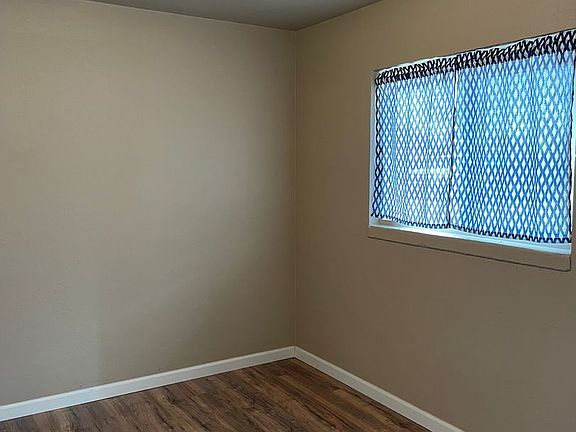 4th image of 5 W Empire St #9