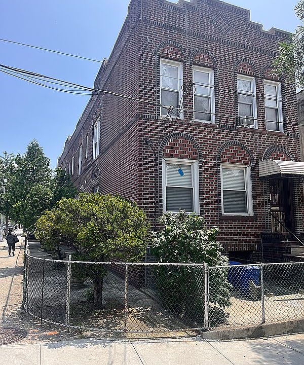 1st image of 474 Suydam St
