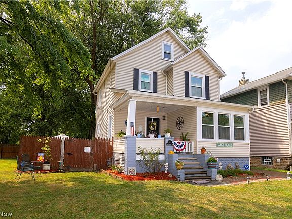 2nd image of 526 Brownell Ave