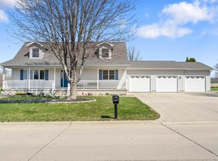 800 Northview Dr, Independence, IA 50644