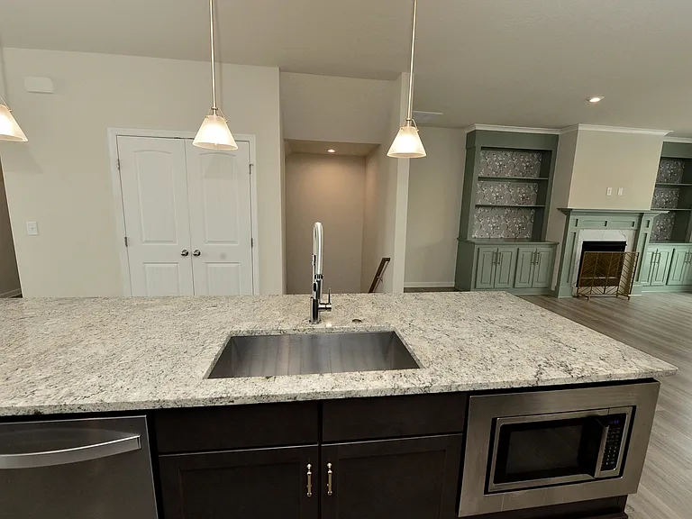 1701 Pasture Pl — Photo 14