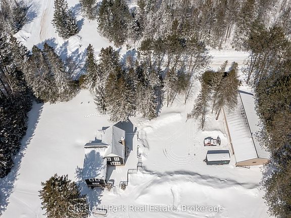 5th image of 12 Emsdale Lake Rd