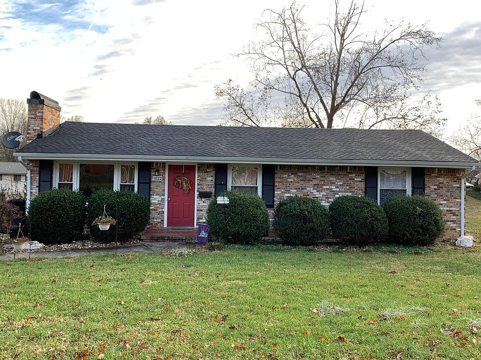 1st image of 1022 Grove Ln