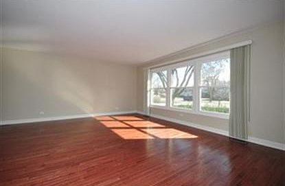 3rd image of 236 W Tanglewood Dr
