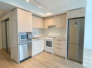 501 Yonge St #3209, Toronto, ON M4Y1X9