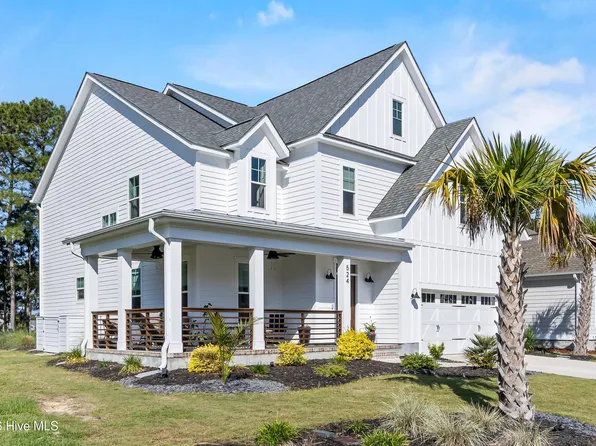 524 Moss Lake Lane, Holly Ridge, NC 28445
