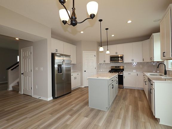 4th image of 3766 Maize View Dr