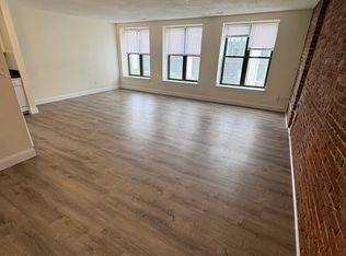 1088 Boylston St #5, Boston, MA 02215