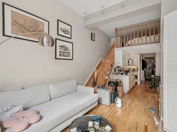 310 East 23rd Street image 6 of 11