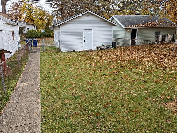 3rd image of 424 Townsend Ave
