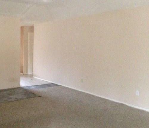 3rd image of 2727 W Highland Cir