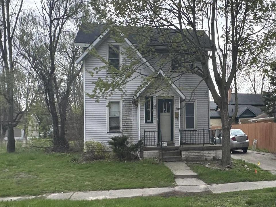 1st image of 414 S Elm St