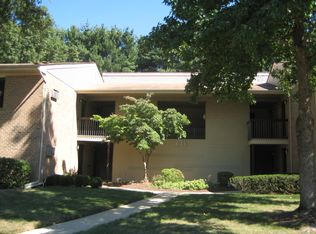 231f Medford Ct., Manalapan, NJ 07726