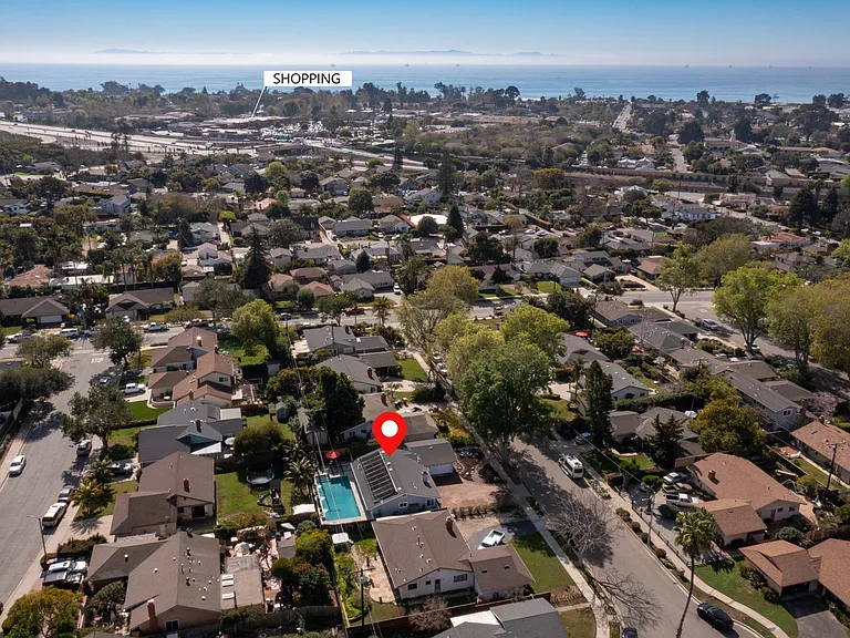 1330 La Manida St — Photo 3