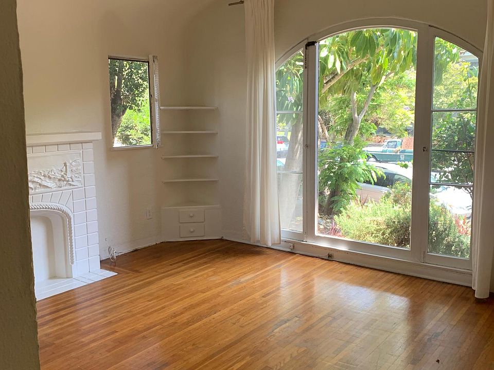 1st image of 2432 Broadway