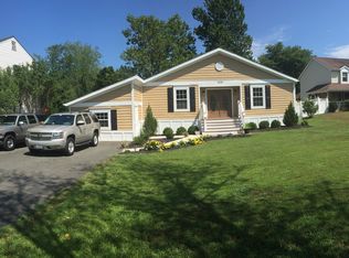 1015 Potomac Dr, Stafford, VA 22554