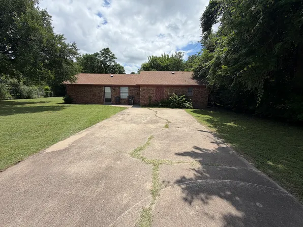 5001 Flamingo Rd, Fort Worth, TX 76119