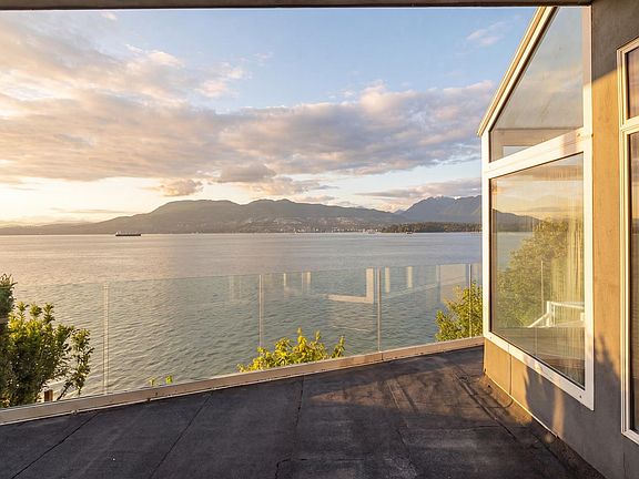 3rd image of 2711 Point Grey Rd