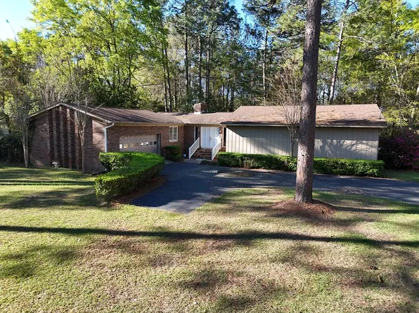 107 Hiding Pl, Thomasville, GA 31792