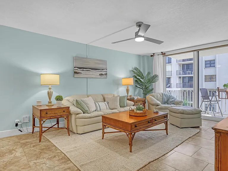 125 Ocean Ave #505 — Photo 6