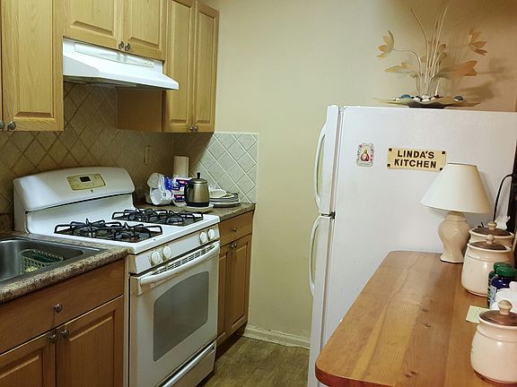 4th image of 153-25 88 St. #6D