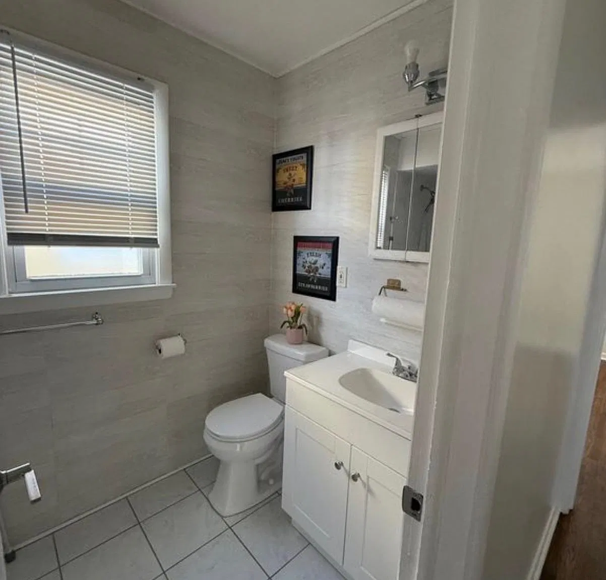 3 bed, 2.0 bath, 1500 sqft, $2,850 — Photo 4
